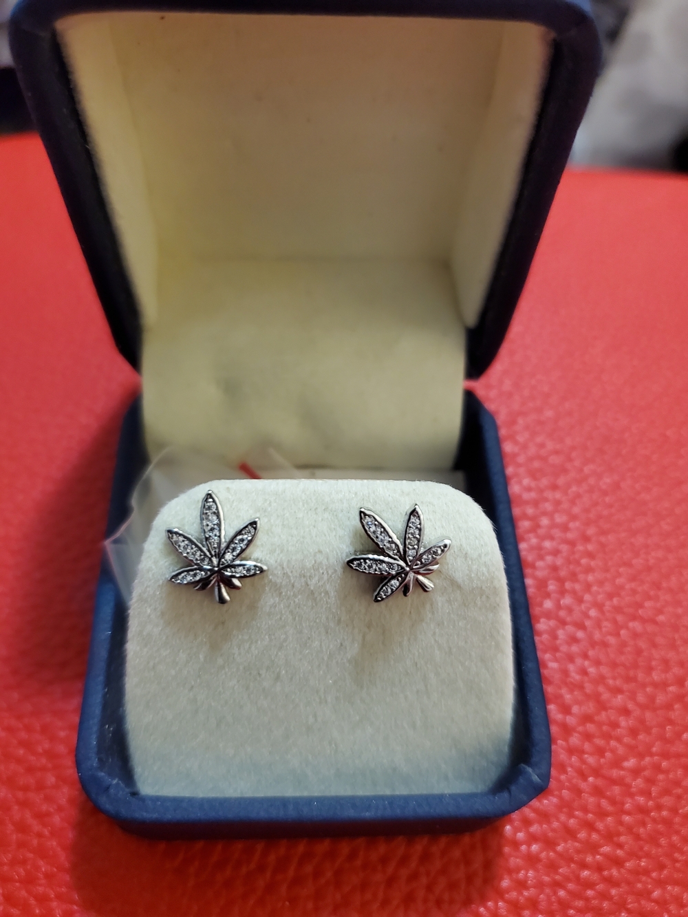 925 Sterling Silver Leaf Stud Earrings - Clear Crystal Accent Small